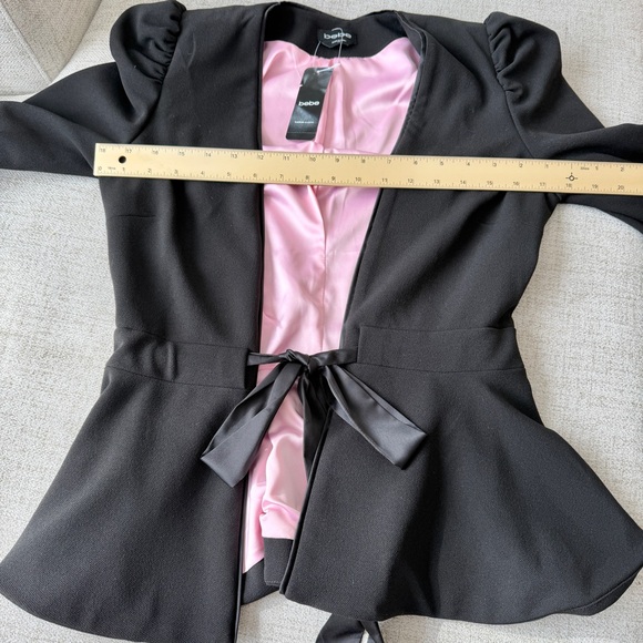🌟 Bebe Black Stretch Tie-Front Puff-Shoulder Fitted Peplum Blazer - Picture 10 of 15